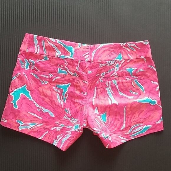 Lilly Pulitzer shorts  - Picture 4 of 5